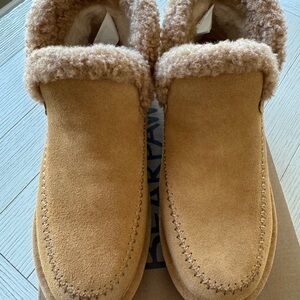 BearPaw boots